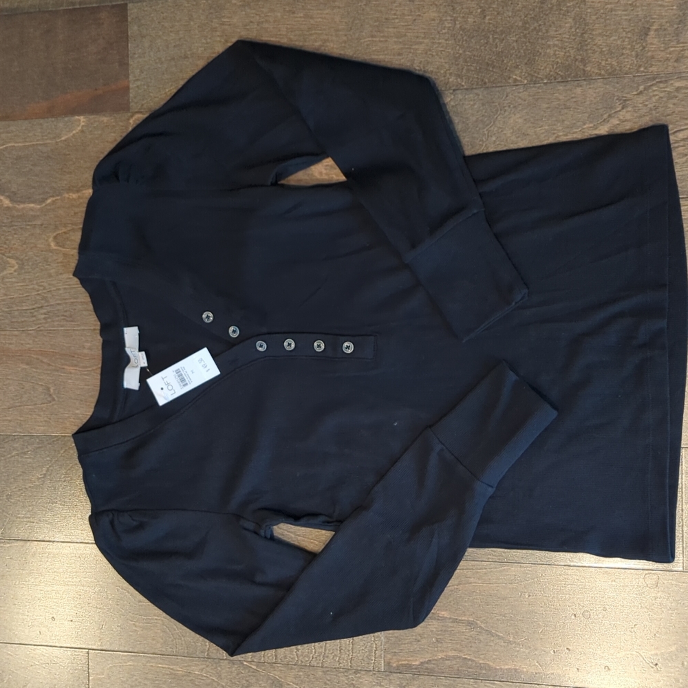 Loft black top - Stretchable